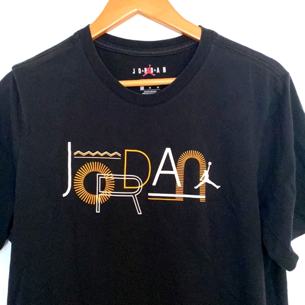 Nike Air Jordan Shirt Mens Black TWO3 Sellout Graphic Inspired Flu Game - Picture 1 of 8
